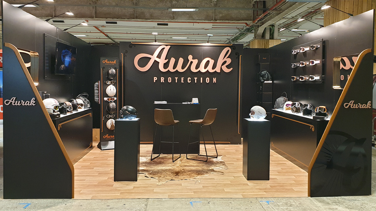 c2j-stand-sur-mesure-personnalise-aurak-ispo-oudoor